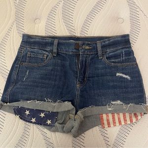 *NWOT* Old Navy “Americana” pocket jean short shorts / Size 0